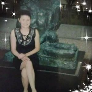 Meet your Posher, Lorrie